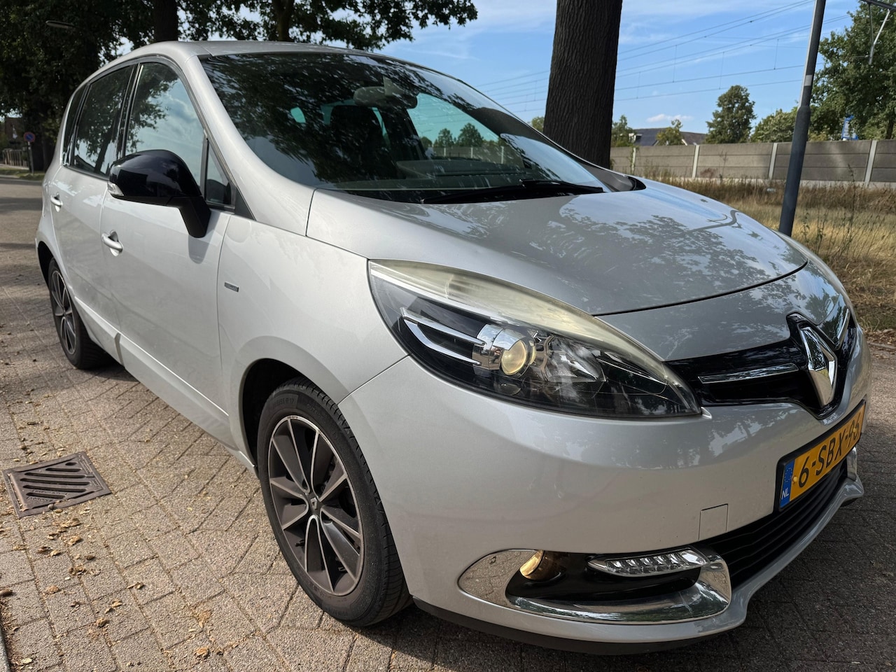 Renault Scénic - 1.2 TCe Bose 2013 NAP LOOPT ONREGELMATIG - AutoWereld.nl
