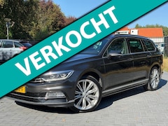 Volkswagen Passat Variant - 2.0 TDI Highline Business R/Automaat/Clima/Pano/Leer