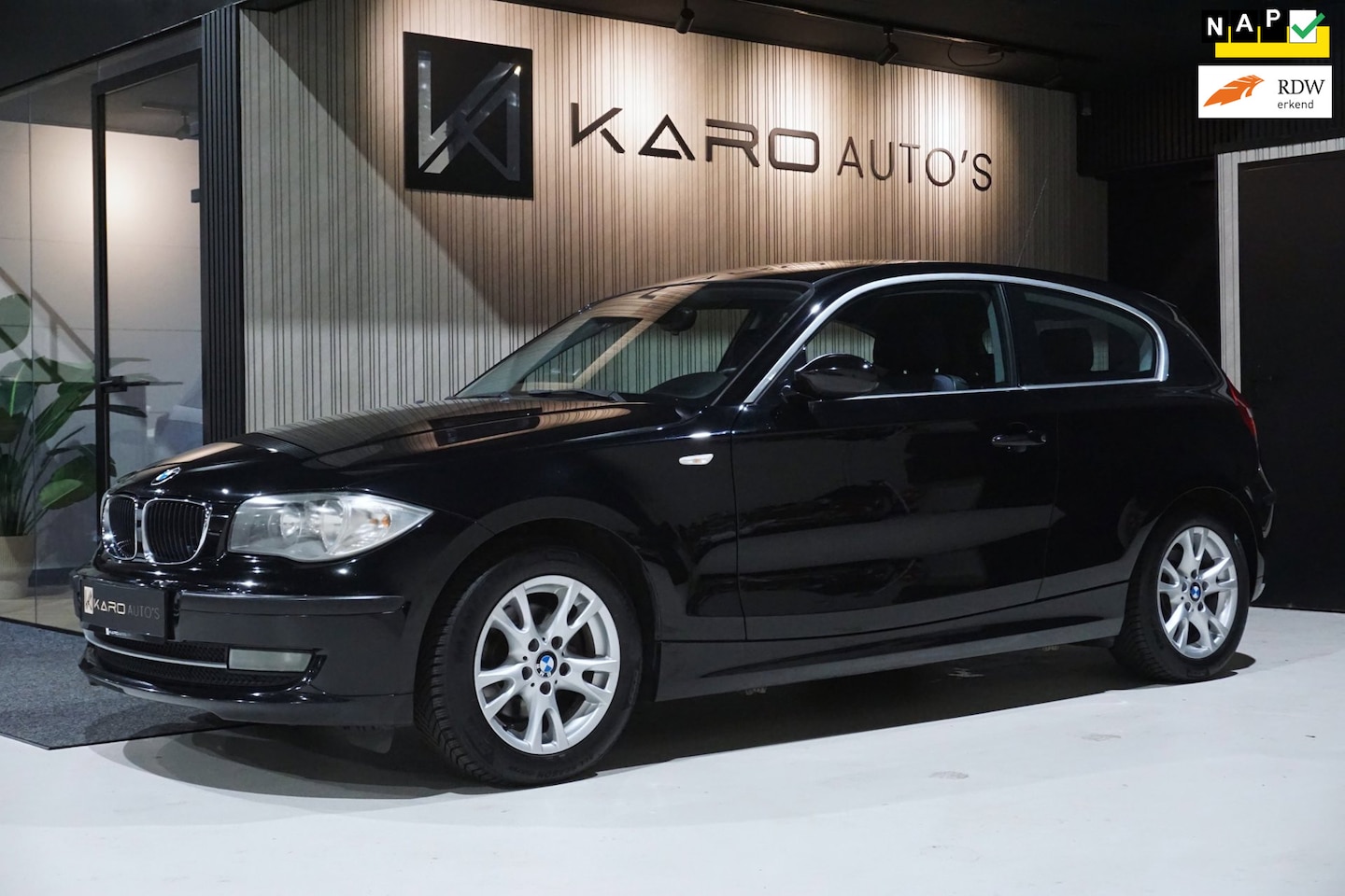 BMW 1-serie - 118i Business Line Clima Cruise Elek Rmn Mfs APK - AutoWereld.nl