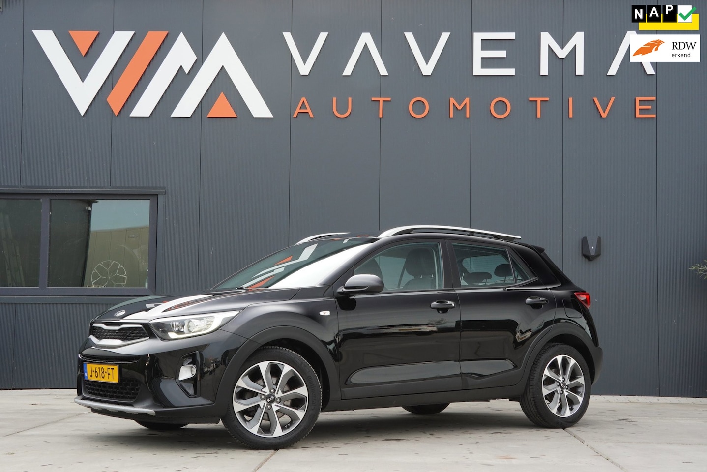 Kia Stonic - 2020|1.0 T-GDi|DynamicLine|Automaat|CarPlay|Android Auto|Navi|Camera|Parkeersensoren|Airco - AutoWereld.nl