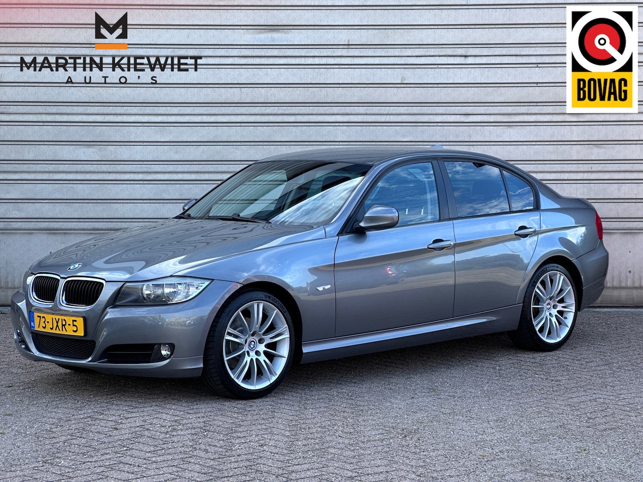 BMW 3-serie - 320i Business Line 170pk|Sportstoelen|Navi Prof|Climate|Cruise Control - AutoWereld.nl
