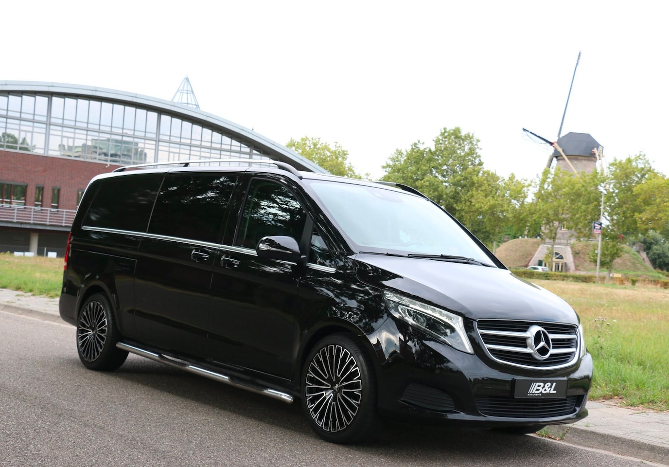 Mercedes-Benz V-klasse - 250d Extra Lang DC Dubele Cabine 5-Persoons Avantgarde Led Camera Elektrisch Achter Klep D - AutoWereld.nl