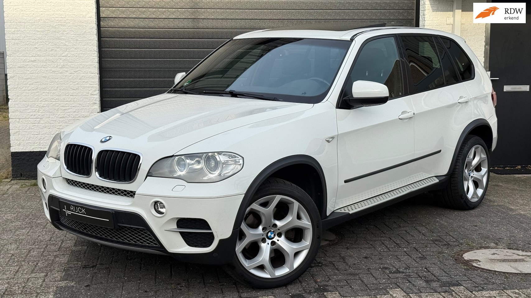 BMW X5 - XDrive35i High Executive | 306 PK | Sport | Pano | Memory | Navi Pro | Xenon | - AutoWereld.nl