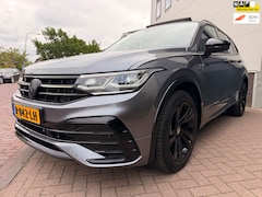 Volkswagen Tiguan Allspace - 1.5 TSI R-Line Business+ 7p./Pano/IQ Light/Camera/Sfeer verlichting/Navi/Climate-c/Cruise