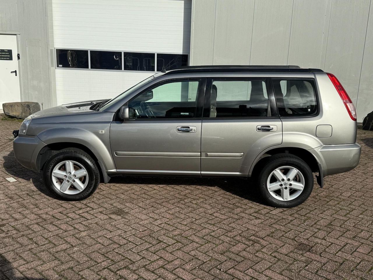 Nissan X-Trail - 2.0 Columbia 2wd 2.0 Columbia 2wd - AutoWereld.nl