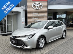 Toyota Corolla - 2.0 Hybrid Business Plus STOEL/STUURVERW ELEK-ACHTERKLEP KEYLESS AD-CRUISE DAB+ CAMERA LM