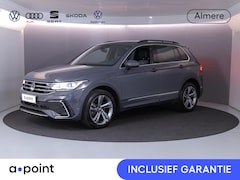 Volkswagen Tiguan - 1.4 TSI eHybrid R-Line Business 245 pk Automaat (DSG) | Navigatie | Parkeersensoren (Park