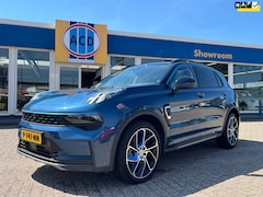 Lynk & Co 01 - 1.5 261pk PHEV 7DCTH | Orig.NL | Trekhaak afn. | PanoramaDak | 360 graden Camera | Carplay