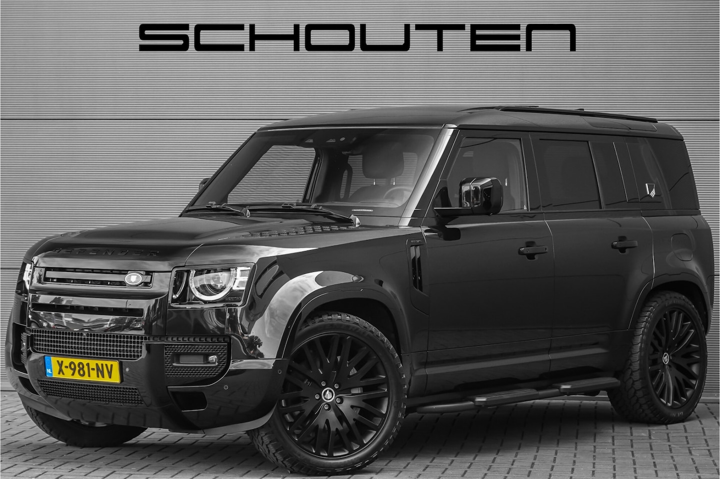 Land Rover Defender 110 - 2.0 P400e X-Dynamic HSE HERITAGE HUD Stoelventilatie Stuurverw Trekhaak 22" - AutoWereld.nl