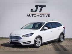 Ford Focus - 1.5 Titanium NlAuto Trekhaak | Stoelverwarming | Sony audio | cruise control | voorruitver