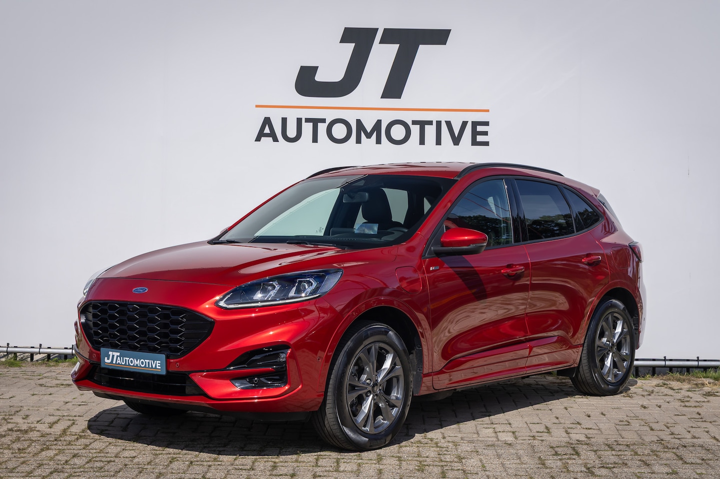 Ford Kuga - 2.5 PHEV ST-Line X plug in hyb Stoelverwarming | Stuurverwarming | Head up display | Camer - AutoWereld.nl