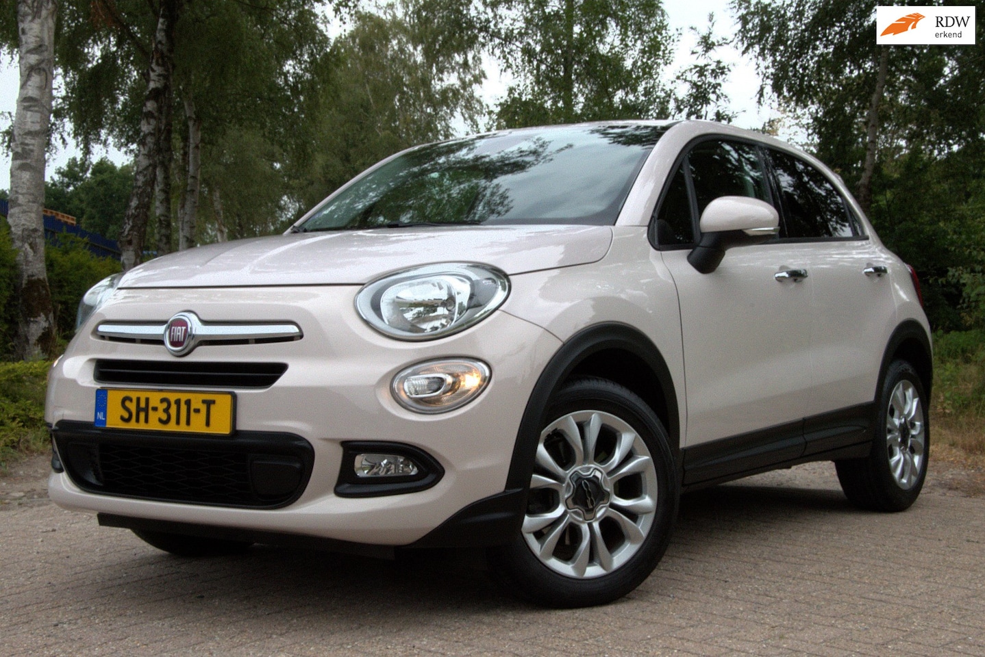 Fiat 500 X - 1.6 PopStar 1.6 PopStar, Navi, Camera, Clima, PDC achter - AutoWereld.nl