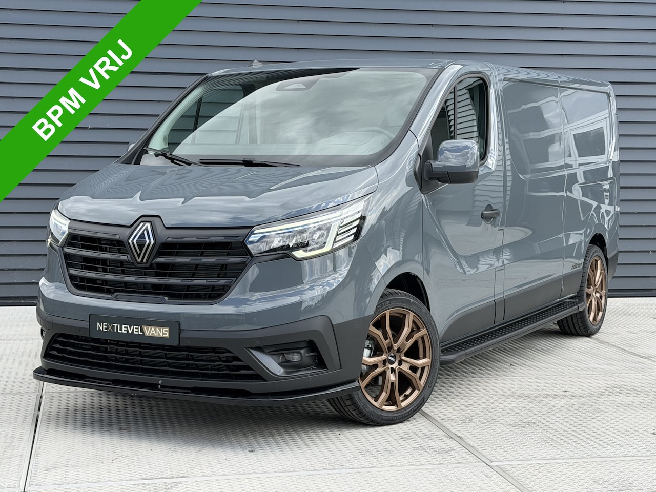 Renault Trafic - 2.0 Blue dCi 150 PK T30 L2H1 Extra | Next Level Edition | Led | Camera | Dode hoek | Nav - AutoWereld.nl