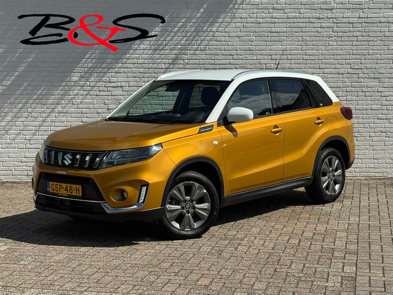 Suzuki Vitara - 1.4 Boosterjet Select Smart Hybrid Camera Dodehoek Adaptieve cruise Clima Verwarmde stoele - AutoWereld.nl