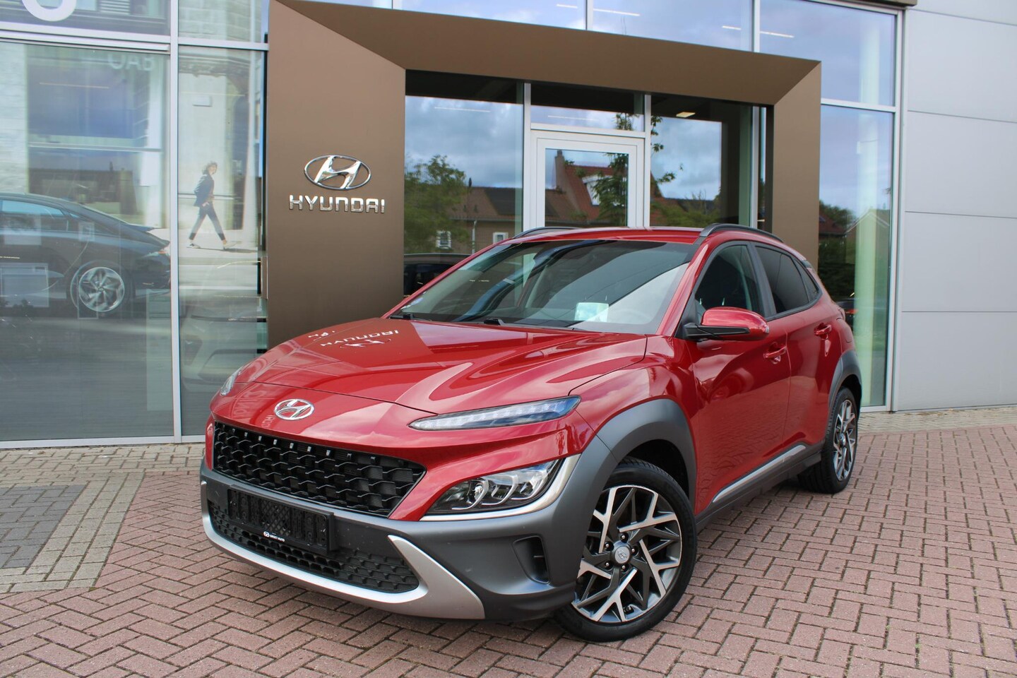 Hyundai Kona - 1.6 GDI HEV 141pk Fashion Hybrid Automaat Airco Navi Camera Carplay Super compleet - AutoWereld.nl