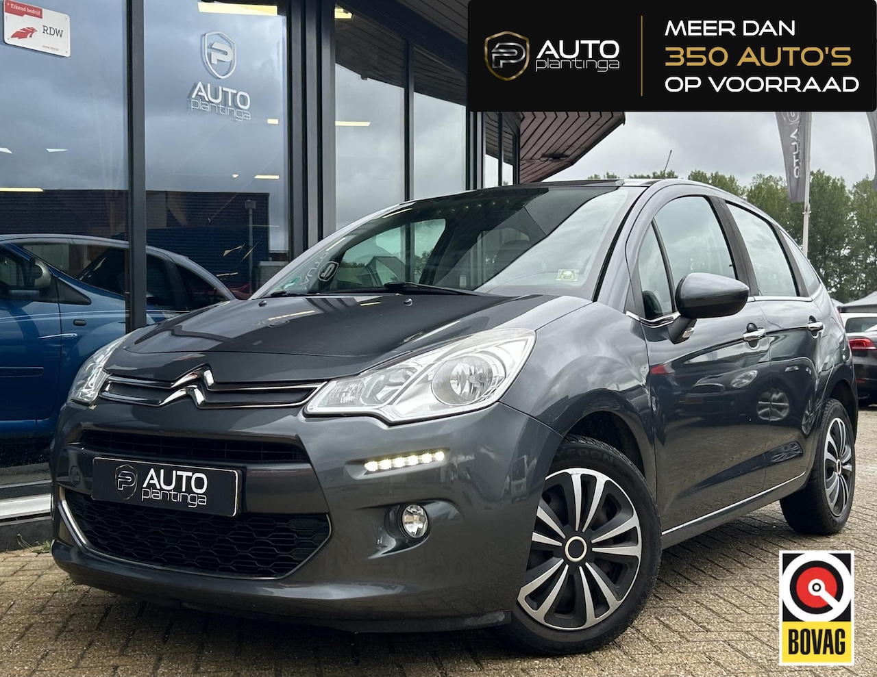 Citroën C3 - 1.2 PureTech Collection 82PK | Nette Staat | NL AUTO | NAP | Trekhaak | Navigatie | Climat - AutoWereld.nl