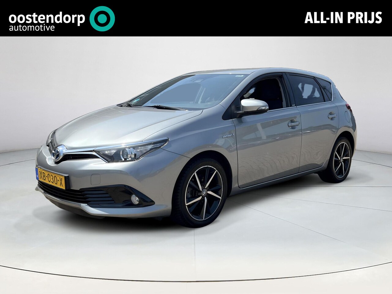 Toyota Auris - 1.8 Hybrid Dynamic Go | Navigatie | Stoelverwarming | Achteruitrijcamera | Rijklaarprijs! - AutoWereld.nl