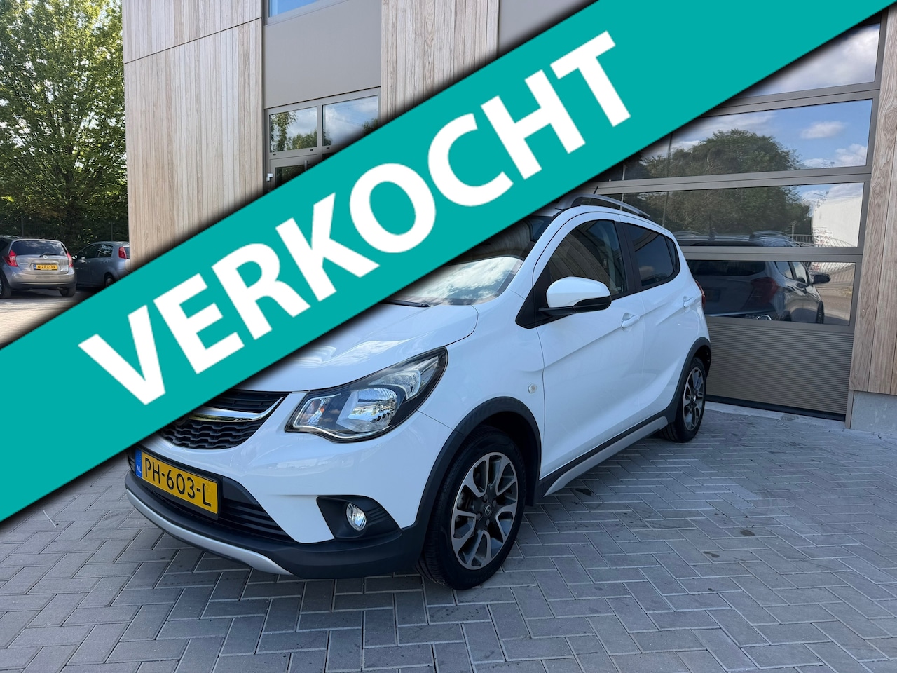 Opel Karl - 1.0 Rocks Online Edition 5DRS|1ste eigenaar|Airco|Stoelverwarming|Stuurverwarming|Parkeers - AutoWereld.nl