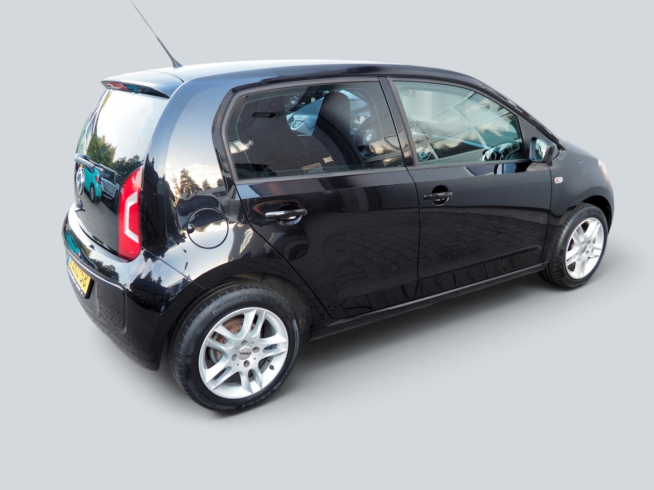 Volkswagen Up! - UP 1.0 move LM VELGEN AIRCO NAVI 5 DEURS