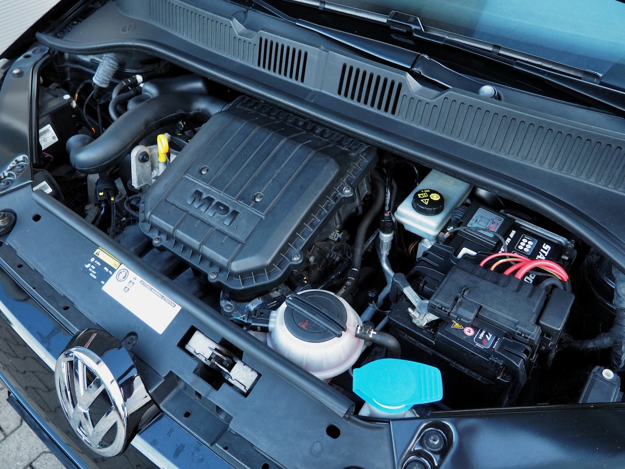 Volkswagen Up! - UP 1.0 move LM VELGEN AIRCO NAVI 5 DEURS