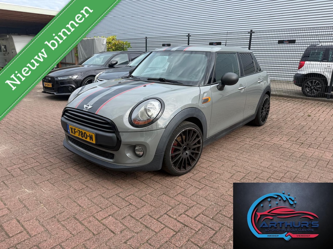 MINI 5-Deurs - 1.5 One D Business Edition LEES DE ADVERTENTIE GOED! - AutoWereld.nl
