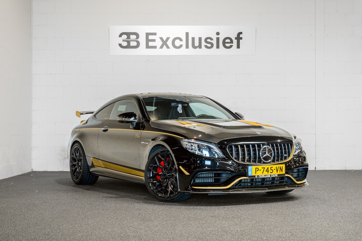 Mercedes-Benz C-klasse Coupé - AMG 63 S Premium Plus Pack | Burm. sound | Pan.dak | AMG kuip stoelen | Distronic - AutoWereld.nl