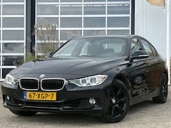 BMW 3-serie - 320i Executive 184pk | Automaat | Bi-xenon koplampen | Electronic climate control | Harman