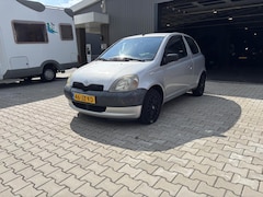 Toyota Yaris - 1.0-16V VVT-i