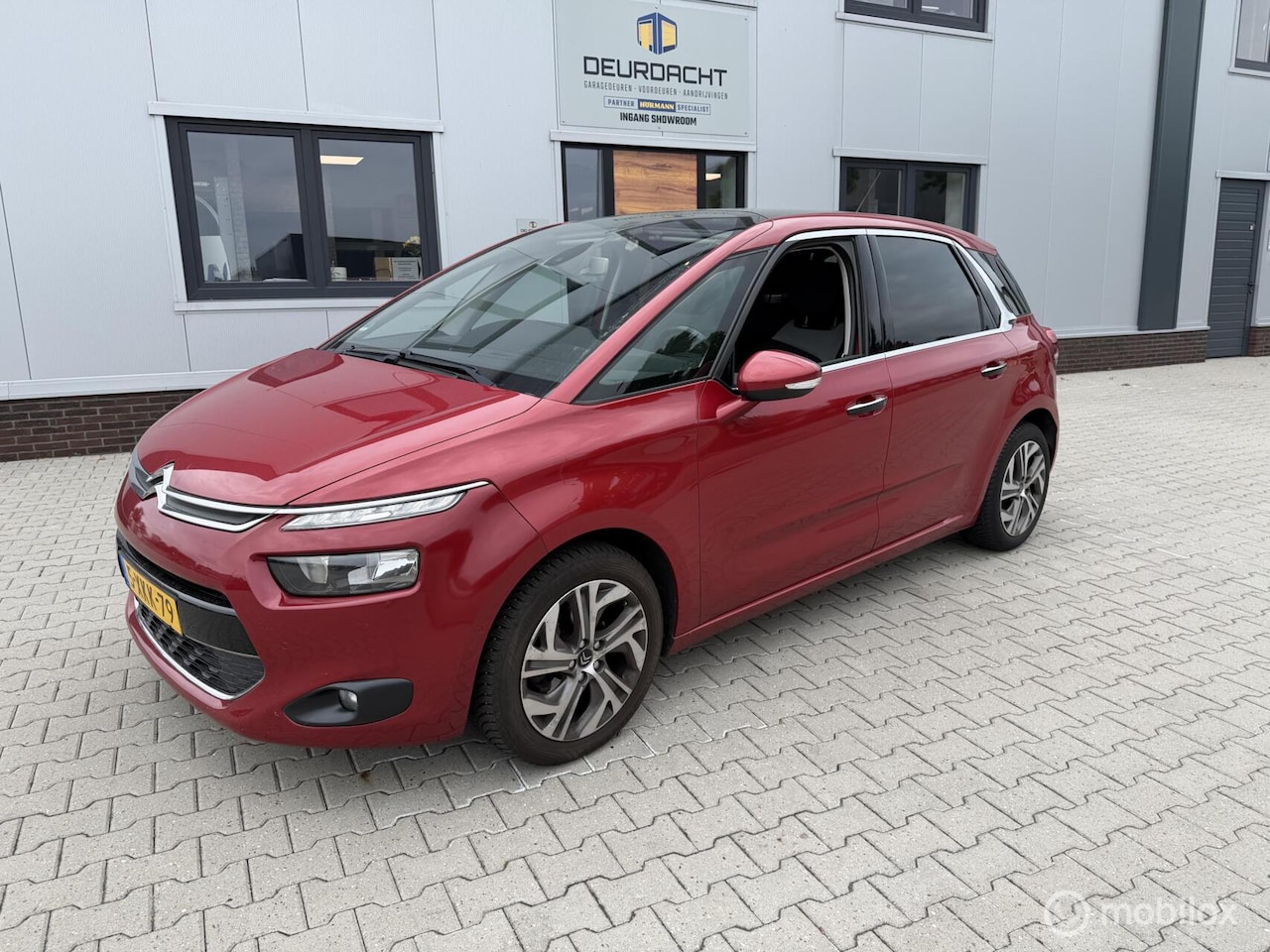 Citroën C4 Picasso - 1.6 HDi Business weinig km - AutoWereld.nl