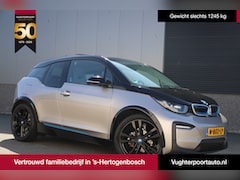 BMW i3 - Executive 120Ah 42 kWh Kaschmir silver/ Sunroof/Carplay/W-pomp