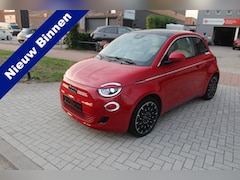 Fiat 500 - La Prima 42 kWh Pano-Clima-Cruise-Led-Navi-Leder-Camera-JBL 6.000 KM SOH 97, 6 %