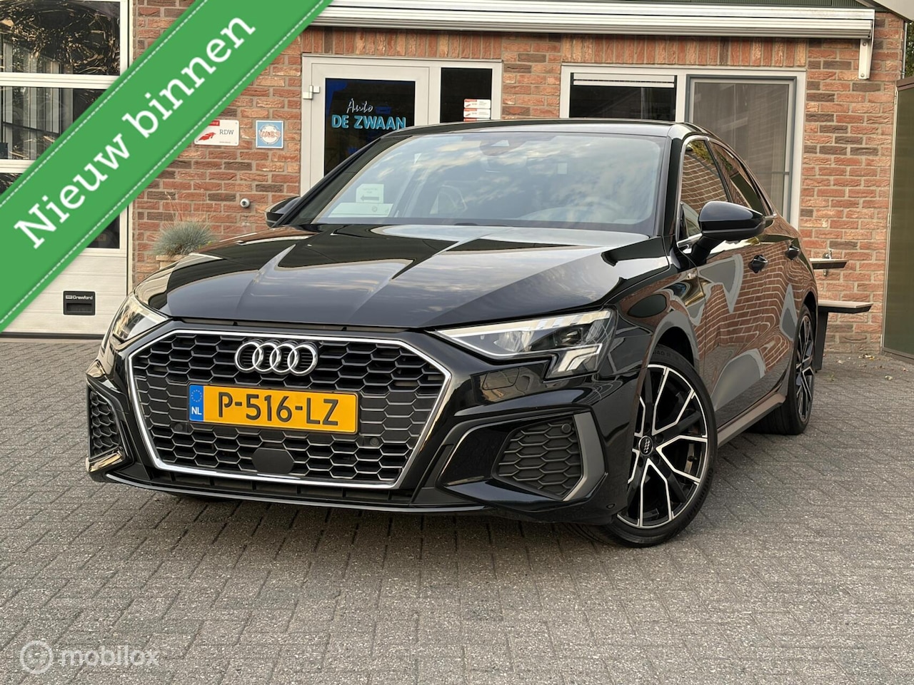 Audi A3 Limousine - 35 TFSI S edition|Leer|Adaptive Cruise|Keyless Start-Go|Stoelverwarming. - AutoWereld.nl
