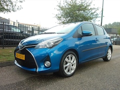 Toyota Yaris - 1.5 Full Hybrid 100pk 5D Aut Dynamic Clima Parkeer Camera Mooi