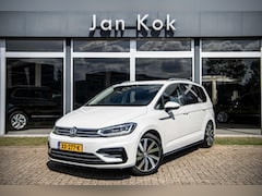 Volkswagen Touran - 1.5 TSi 150 pk Highline Business R-line 7p | Keyless | Full LED | Camera | Stoelverwarming