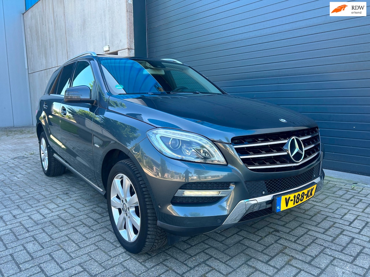 Mercedes-Benz ML-klasse - 350 BlueTec 4MATIC AUT LEDER NAVI MARGE - AutoWereld.nl