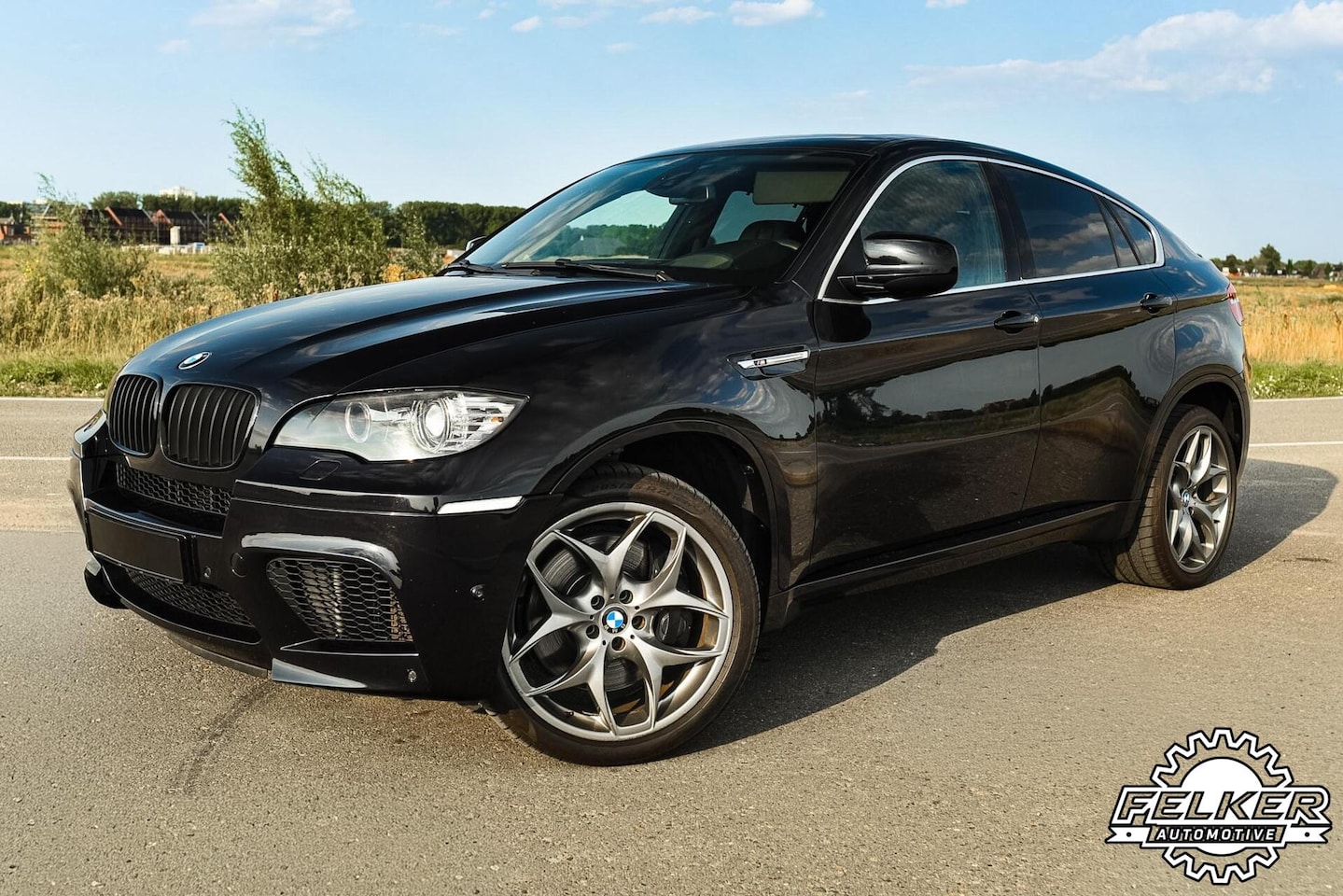 BMW X6 - M 4.4 V8 555PK LCI | Pano | Soft-Close | Standkachel - AutoWereld.nl