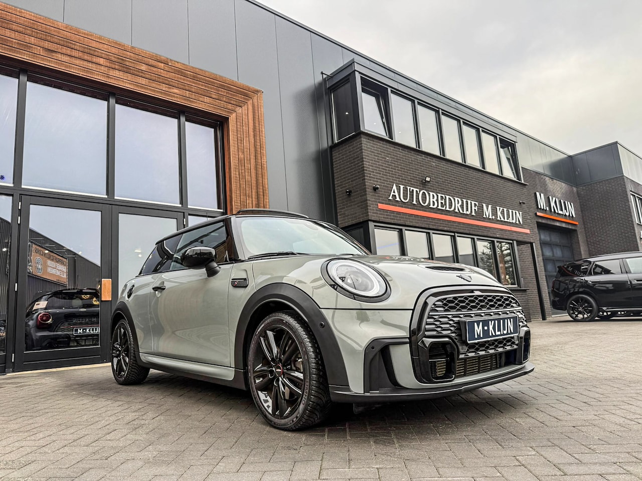 MINI 3-Deurs - 2.0 Cooper S John Cooper Works F1 aut/Nardo/Pano/Head up/Btw/Jcw stoelen - AutoWereld.nl