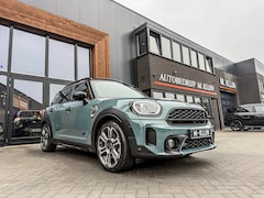MINI Countryman - 1.5 Cooper S E ALL4 Yours aut 220pk/Pano/Camera/19"/Head up/Btw