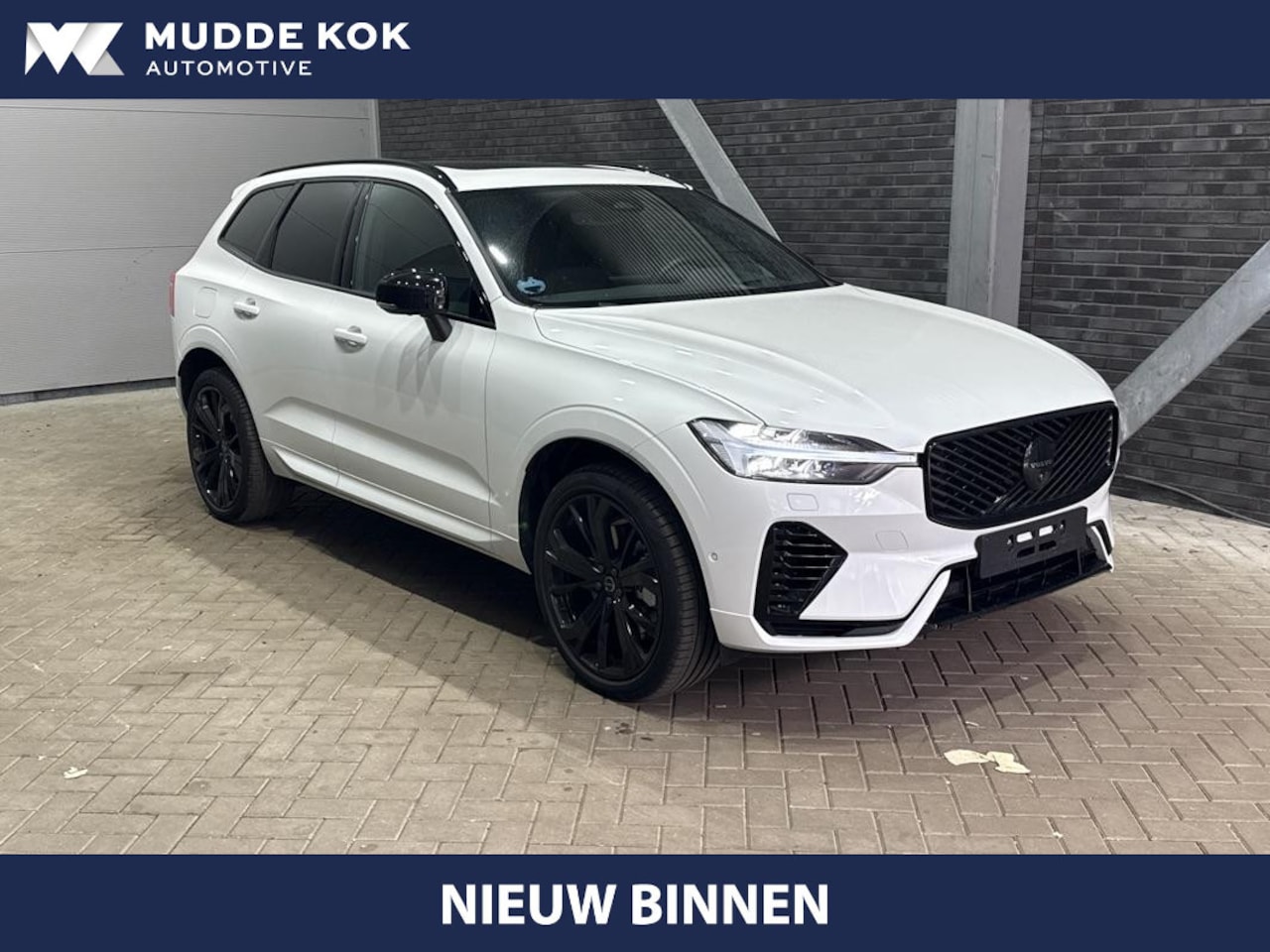 Volvo XC60 - 2.0 T6 Plug-in hybrid AWD Plus Black Edition | Harman/Kardon | Panoramadak | Head-Up | 360 - AutoWereld.nl