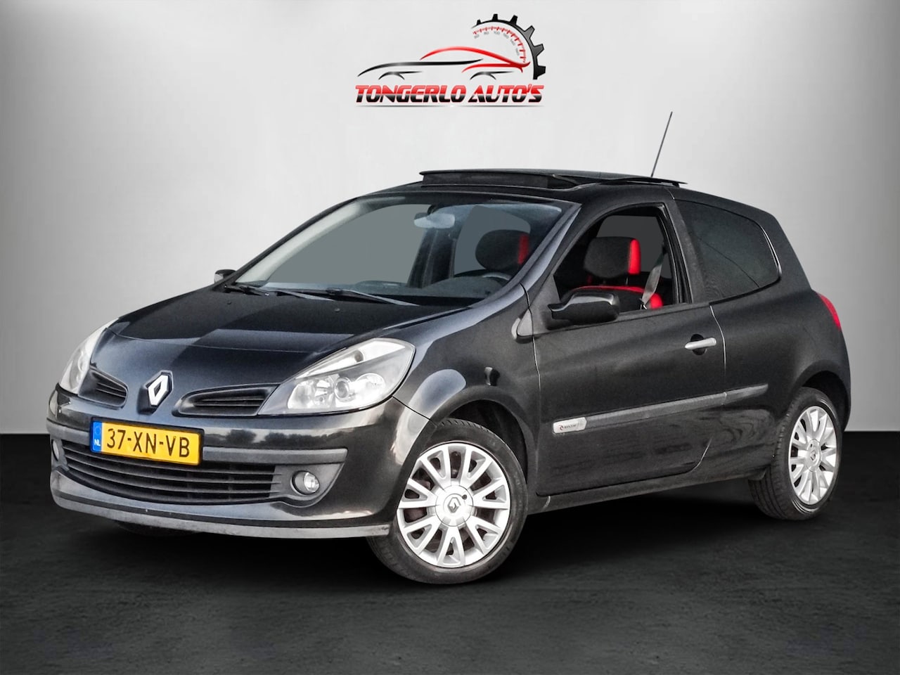 Renault Clio - 1.2 TCE Rip Curl Pano Airco 16´´Lm - AutoWereld.nl