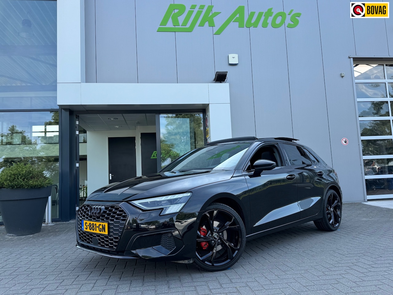 Audi A3 Sportback - 35 TFSI S edition * Panoramadak * Matrix Led * Keyless - AutoWereld.nl