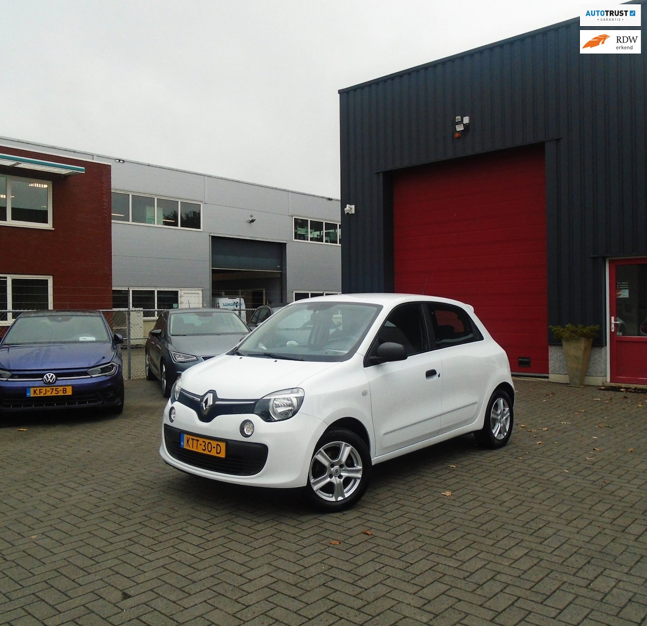 Renault Twingo - 1.0 SCe Limited 1.0 SCe Limited,Airco,LM-Velgen - AutoWereld.nl