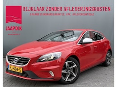 Volvo V40 - BWJ 2015 2.0 D2 120 PK R-Design Business NW APK | R-DESIGN | STOELVERW. | TREKHAAK | NAVI