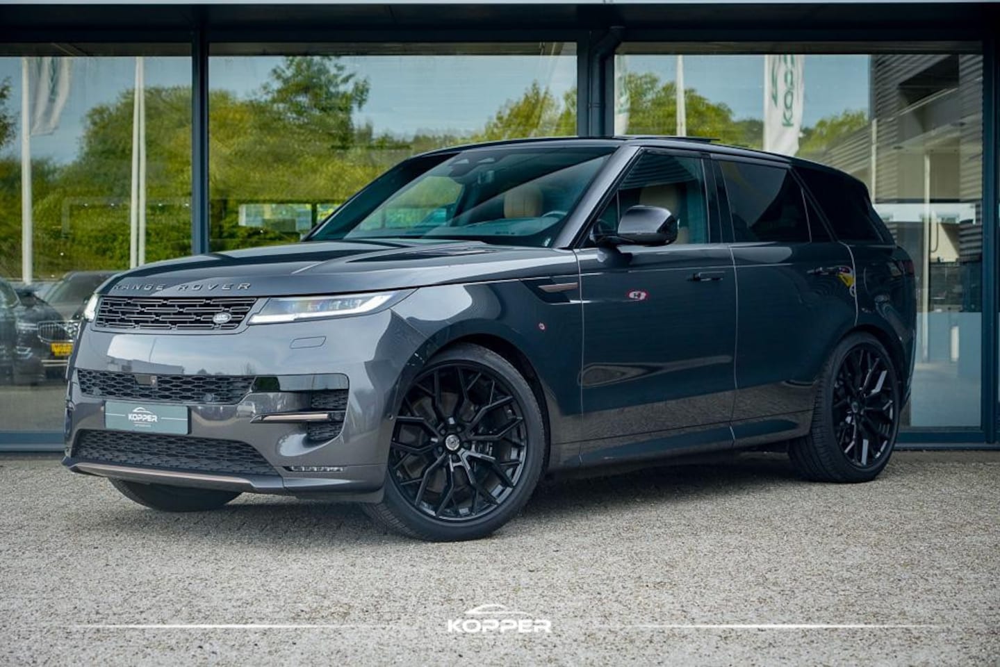 Land Rover Range Rover Sport - 3.0 P440e Dynamic HSE / Pano / NL Auto / Trekhaak / Meridian 3D / Stoelkoeling / 23'' Urba - AutoWereld.nl