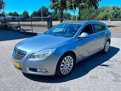 Opel Insignia Sports Tourer - 1.8 Edition