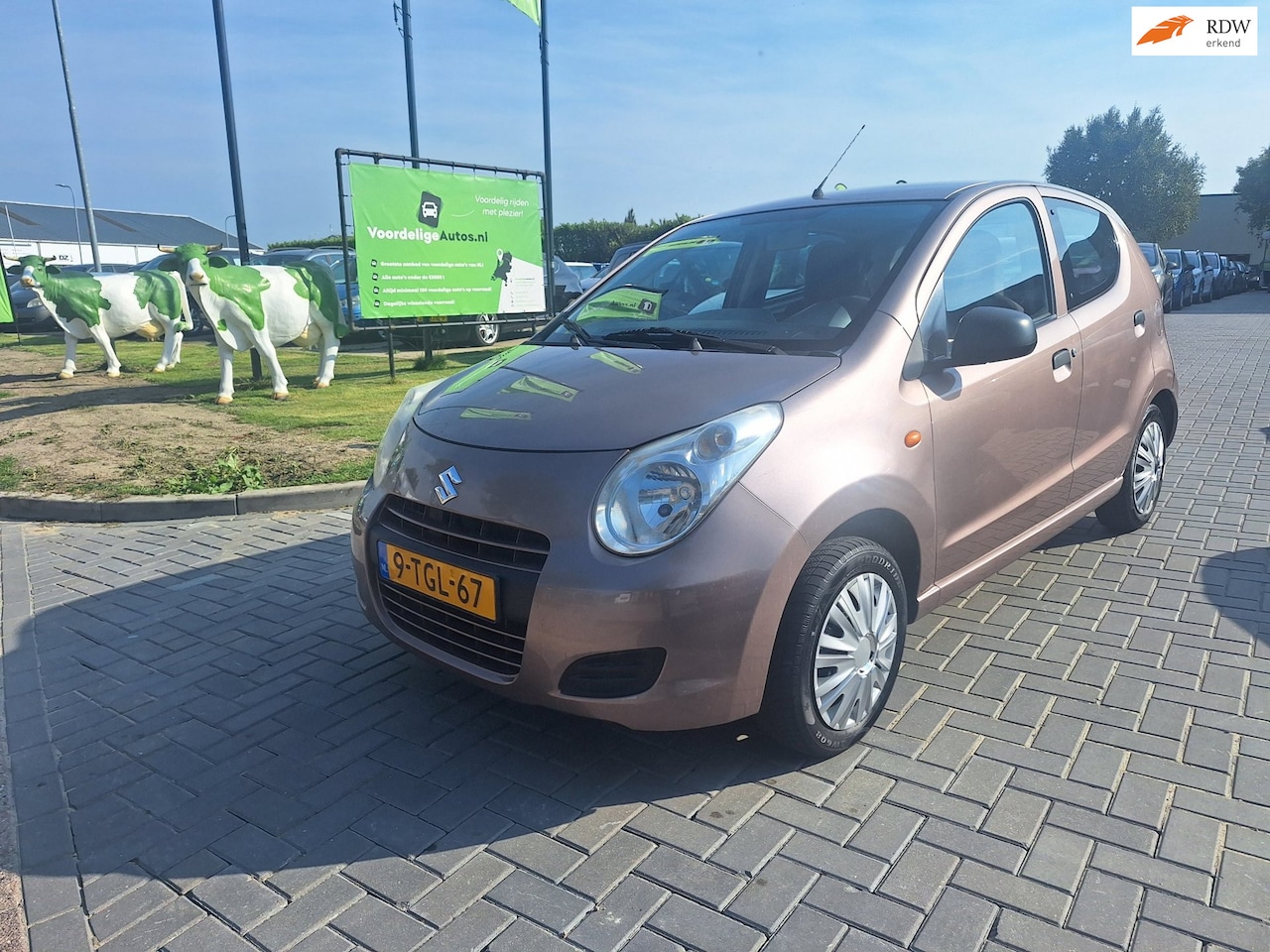 Suzuki Alto - 1.0 Base / Super zuinig / APK september 2027 - AutoWereld.nl