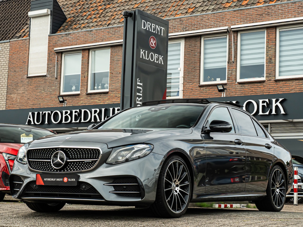 Mercedes-Benz E-klasse - AMG 43 4Matic Premium PANO 20 INCH 3D BURMESTER HUD 360 CAMERA BOMVOL!! - AutoWereld.nl