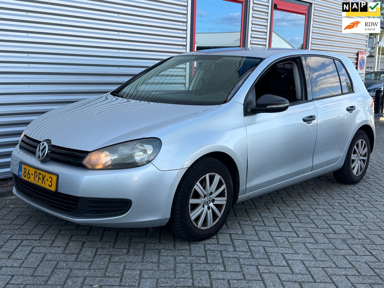 Volkswagen Golf - 1.6 TDI Trendline BlueMotion EURO 5 - AutoWereld.nl