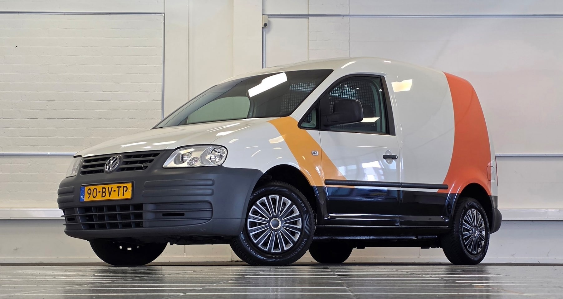 Volkswagen Caddy - 2.0 SDI Airco Betimmering APK 31-08-2027 Garantie - AutoWereld.nl