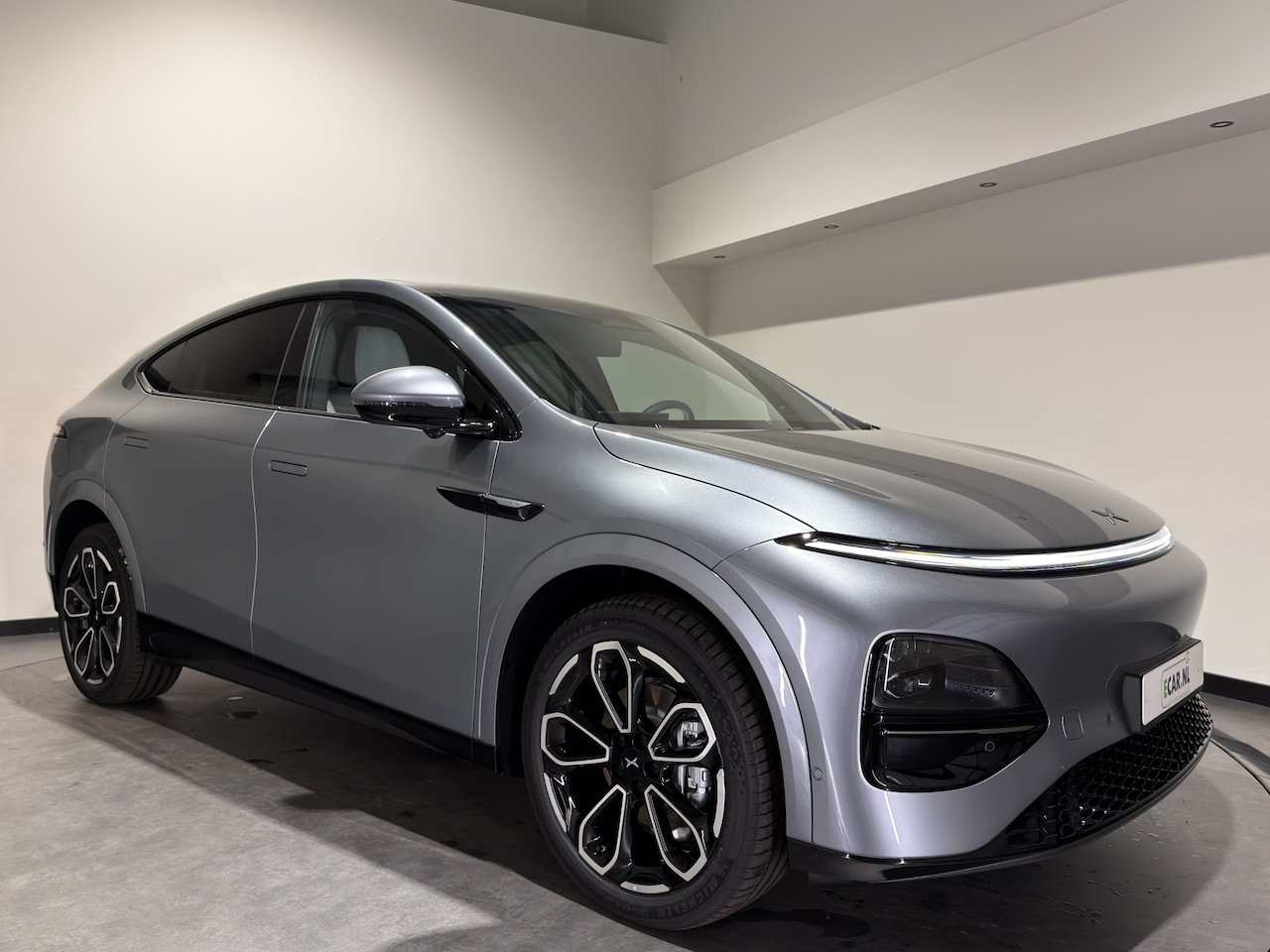 Xpeng G6 - RWD Long Range | Donker Interieur - AutoWereld.nl